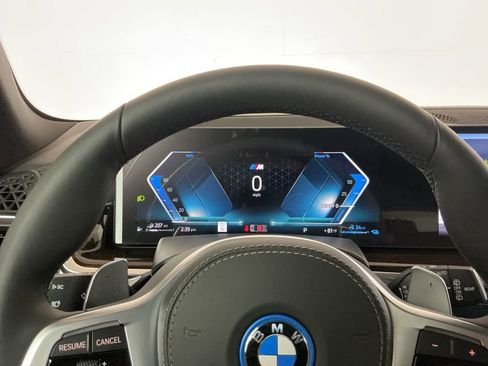 New 2026 BMW X5 xDrive50e AWD/4WD image 10