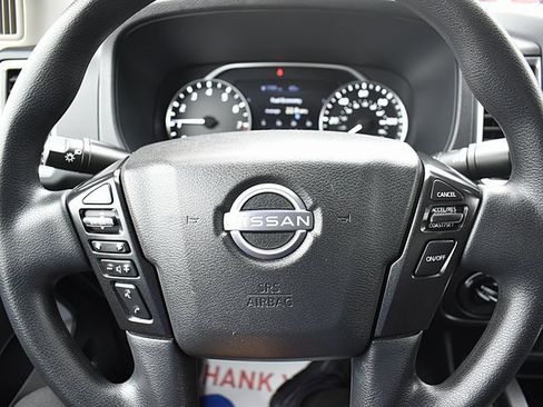 Certified 2023 Nissan Frontier SV image 40