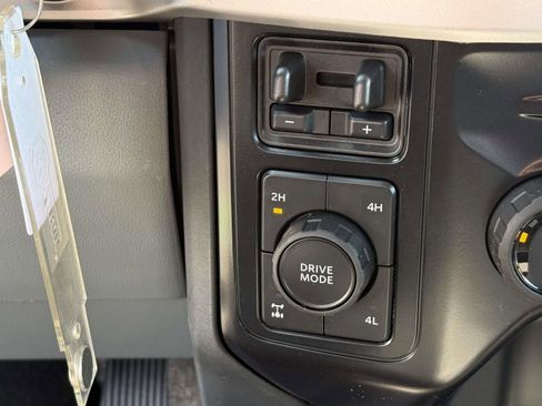 New 2026 Ford F250 XL w/ XL Chrome Package image 16