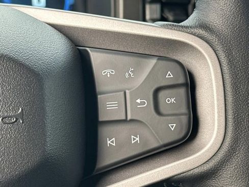 New 2025 Ford Bronco Badlands image 28