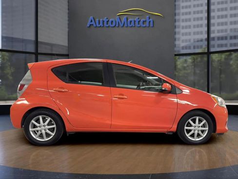 Used 2013 Toyota Prius C Three image 11