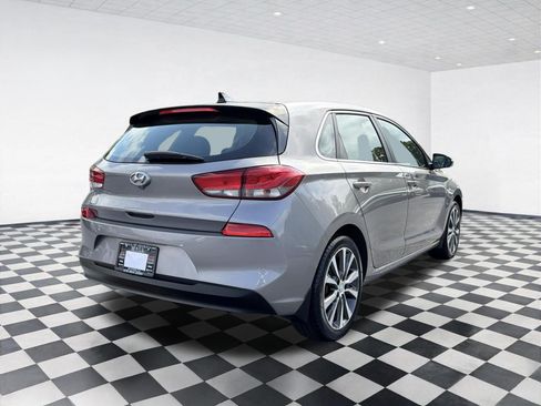 Used 2020 Hyundai Elantra GT w/ Style Package 02 FWD image 8