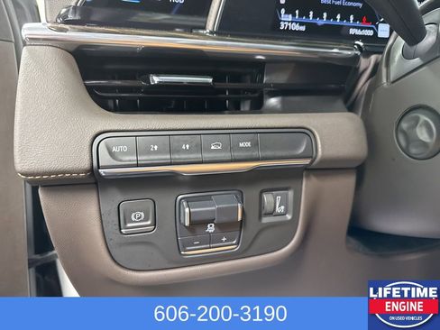 Used 2024 Cadillac Escalade Sport image 33