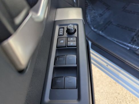 Used 2025 Toyota Tundra Limited image 13