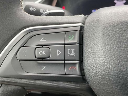 Used 2023 Jeep Grand Cherokee L Laredo AWD/4WD image 21
