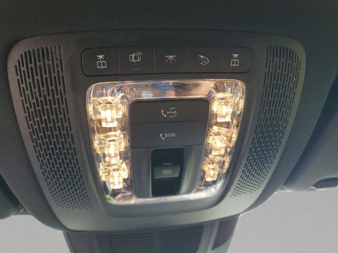 Certified 2025 Mercedes-Benz GLS 450 4MATIC image 26