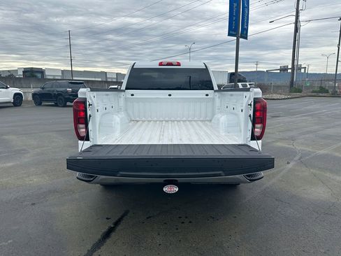 Used 2023 GMC Sierra 1500 Pro w/ Pro Value Package image 11