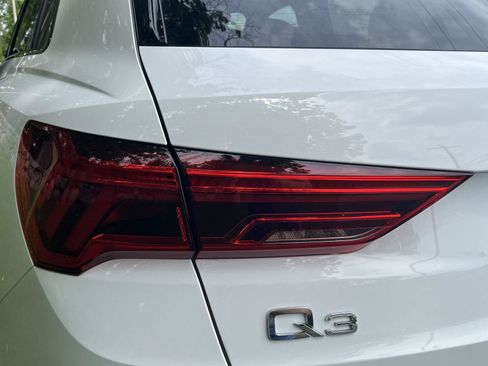 Used 2024 Audi Q3 2.0T Premium Plus w/ Premium Plus Package AWD/4WD image 27