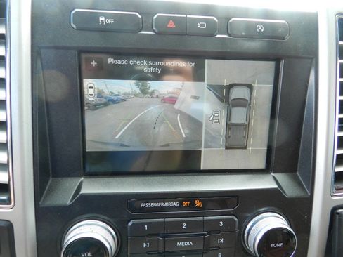 Used 2018 Ford F150 King Ranch w/ Equipment Group 601A Luxury image 20