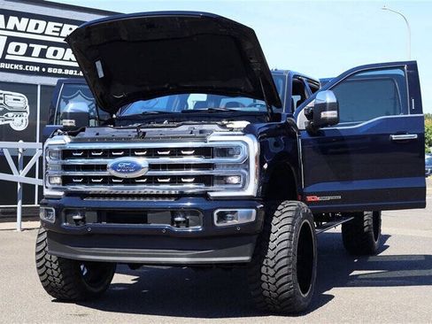 Used 2024 Ford F350 Platinum AWD/4WD image 37