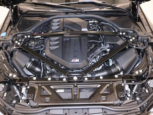 Used 2023 BMW M4 xDrive Competition image 34