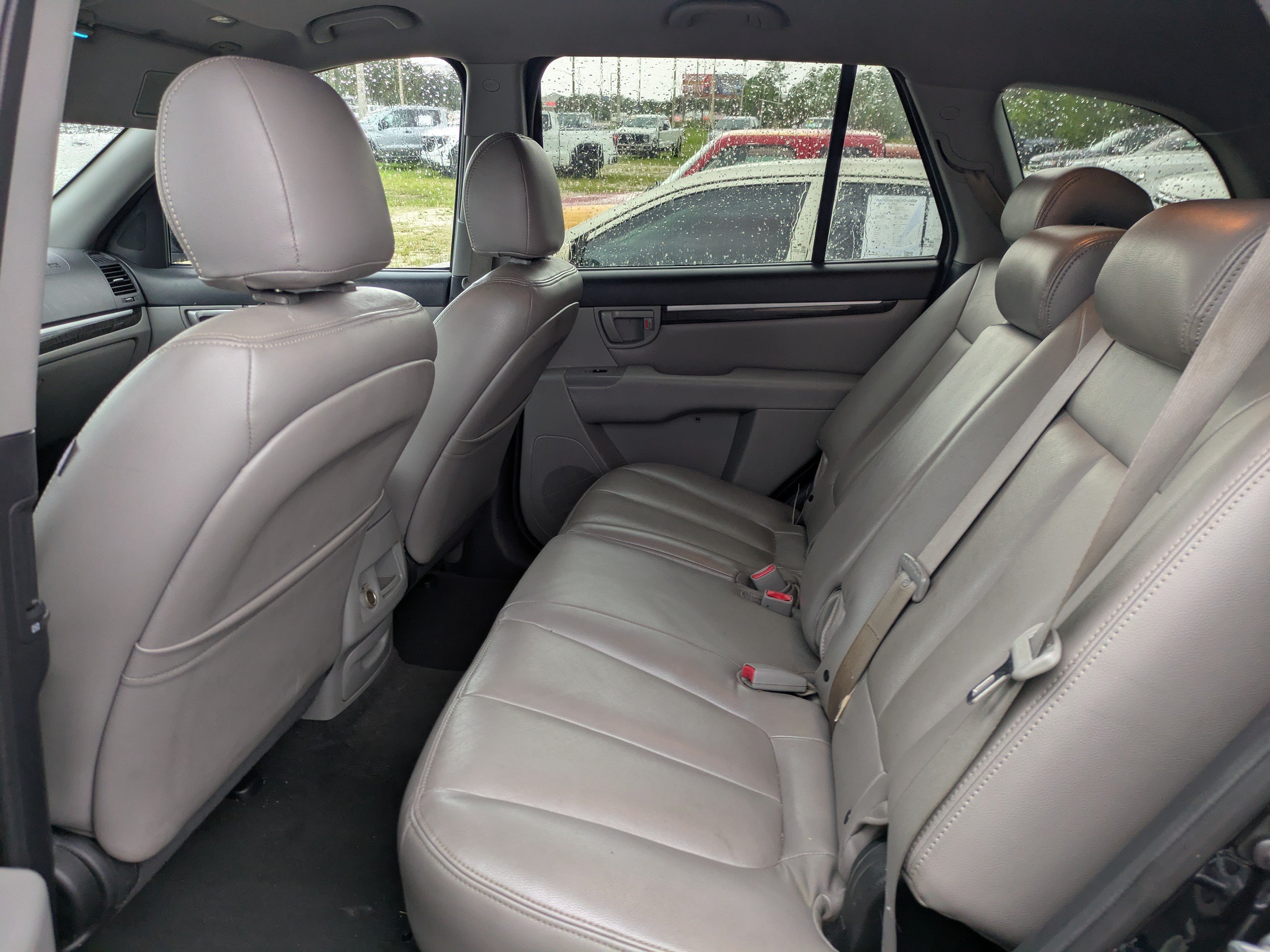 Used 2008 Hyundai Santa Fe GLS FWD image 12