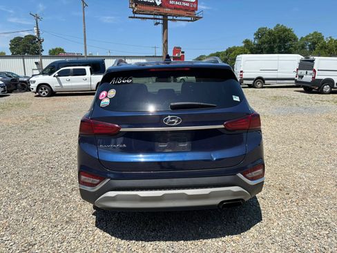 Used 2020 Hyundai Santa Fe SEL w/ Convenience Package FWD image 3