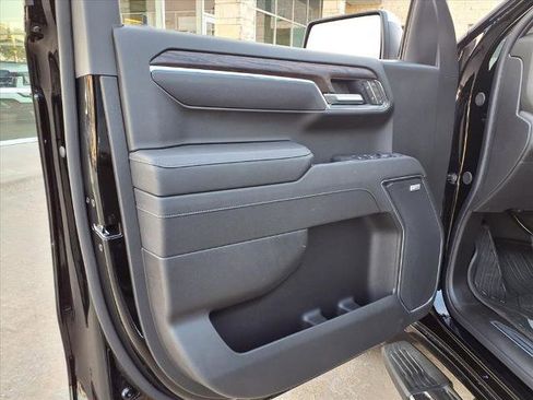 New 2026 GMC Sierra 1500 SLT image 21