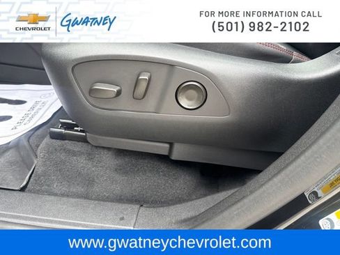 Used 2024 Chevrolet Traverse RS w/ LPO, Floor Liner Package AWD/4WD image 31