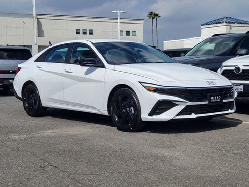 New 2026 Hyundai Elantra Sport FWD image 26