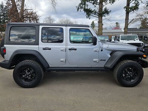 Certified 2020 Jeep Wrangler Unlimited Sport S image 8