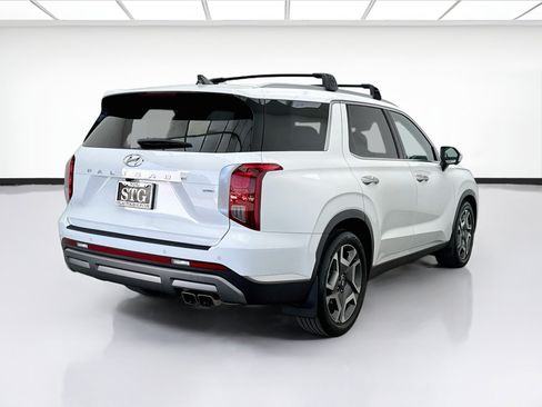 Used 2023 Hyundai Palisade Limited AWD/4WD image 4
