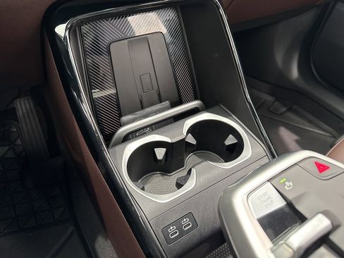 Used 2025 BMW X1 xDrive28i w/ Convenience Package image 28