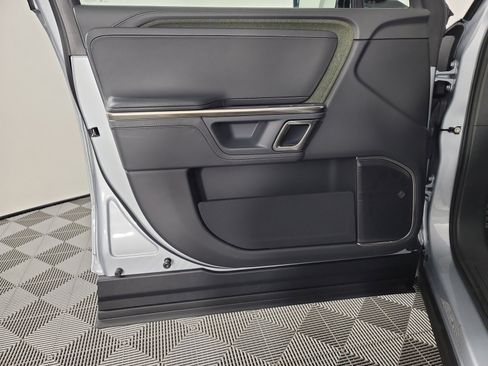 Used 2024 Rivian R1S Adventure image 14