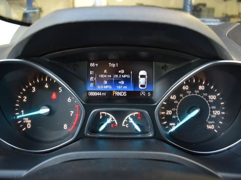Used 2018 Ford Escape SE FWD image 21