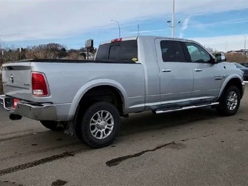 Used 2014 RAM 2500 Laramie w/ Convenience Group image 8
