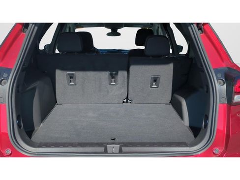 Used 2024 Chevrolet Equinox LT image 9