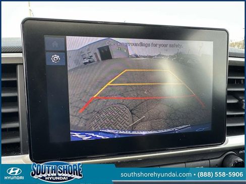 Certified 2023 Hyundai Venue SEL w/ Cargo Package image 29