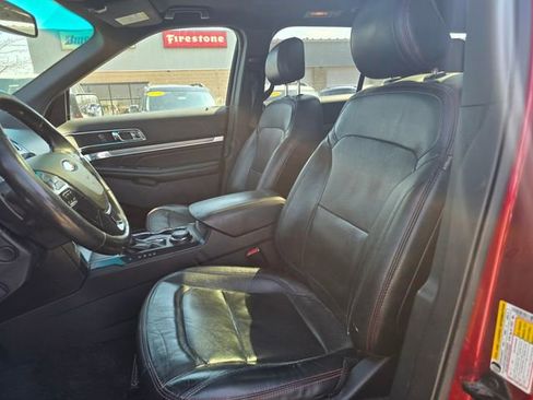 Used 2017 Ford Explorer Sport w/ Equipment Group 401A image 10