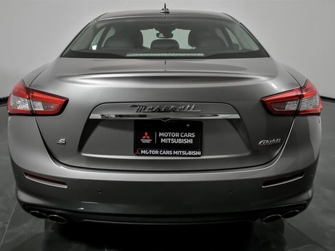 Used 2019 Maserati Ghibli S image 10