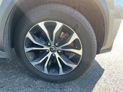 Used 2015 Lexus NX 200t F Sport w/ Navigation System Package AWD/4WD image 4