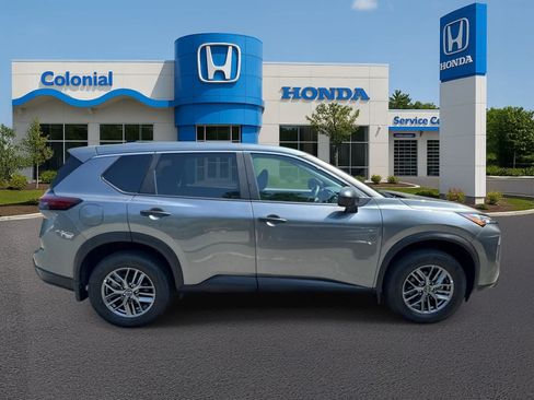 Used 2026 Nissan Rogue S AWD/4WD image 8