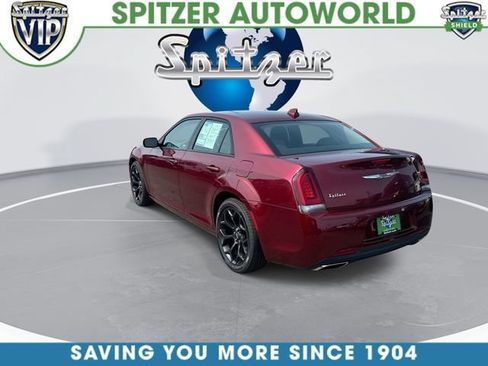 Used 2020 Chrysler 300 Touring w/ Sport Appearance Package RWD image 7