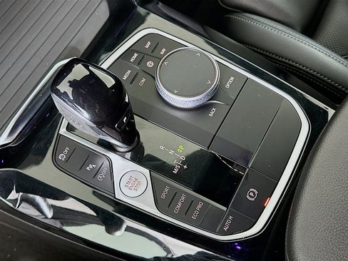 Used 2024 BMW X3 sDrive30i image 25