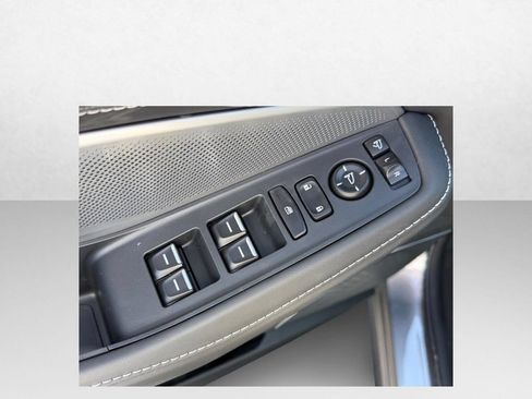 Certified 2026 Acura MDX SH-AWD w/ Advance Package image 12