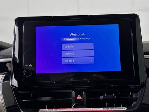 Used 2025 Toyota Corolla LE FWD image 23