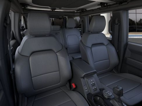 New 2026 Ford Bronco Outer Banks AWD/4WD image 9