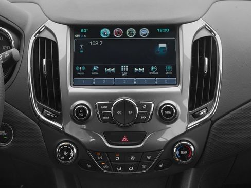 Used 2017 Chevrolet Cruze LT w/ Convenience Package FWD image 13