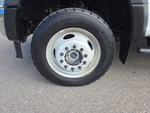 Used 2021 Ford F550 4x4 Crew Cab Super Duty image 10