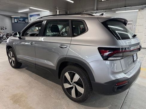 Used 2025 Volkswagen Taos S image 2
