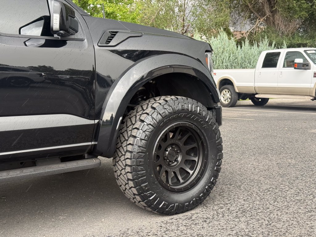 Used 2022 Ford F150 Raptor w/ Equipment Group 801A High AWD/4WD image 7