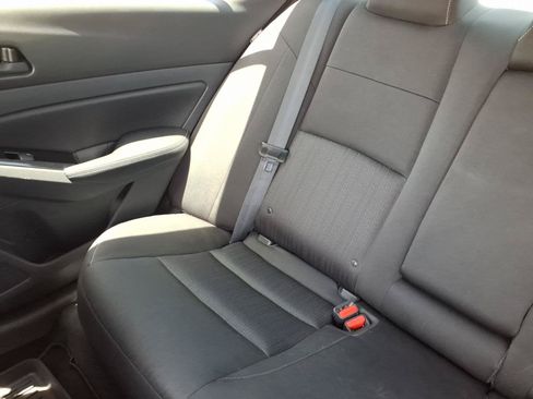 Used 2023 Nissan Altima 2.5 SV FWD image 23