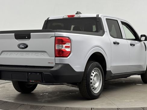Used 2025 Ford Maverick XL image 7