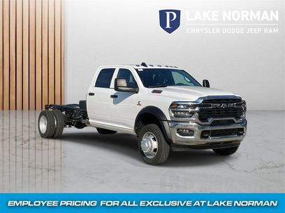 New 2025 RAM 5500 Tradesman w/ Chrome Appearance Group