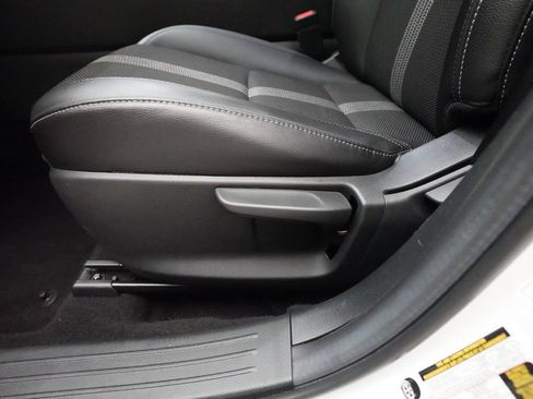Used 2025 MAZDA CX-50 AWD 2.5 S w/ Select Package image 28