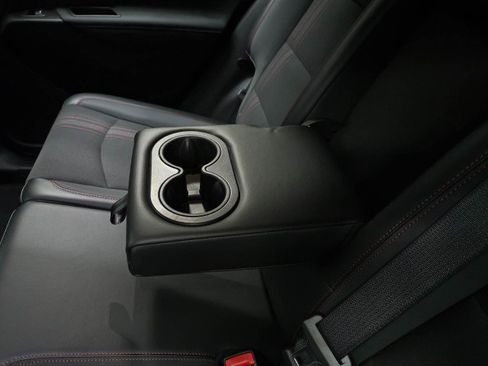 Used 2023 Chevrolet Equinox RS FWD image 18