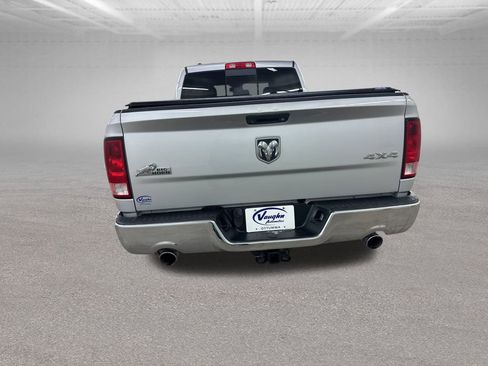 Used 2014 RAM 1500 Classic SLT image 10