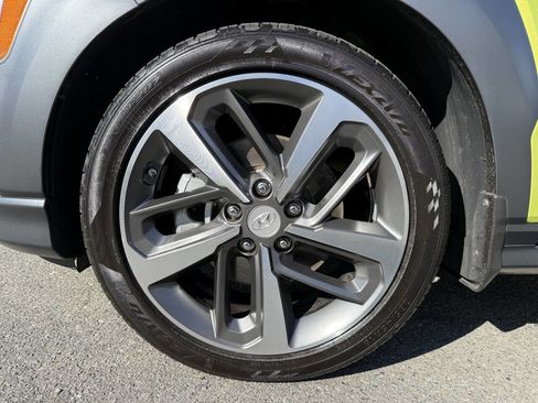 Used 2020 Hyundai Kona Limited image 23