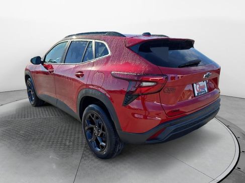 New 2026 Chevrolet Trax LT image 3