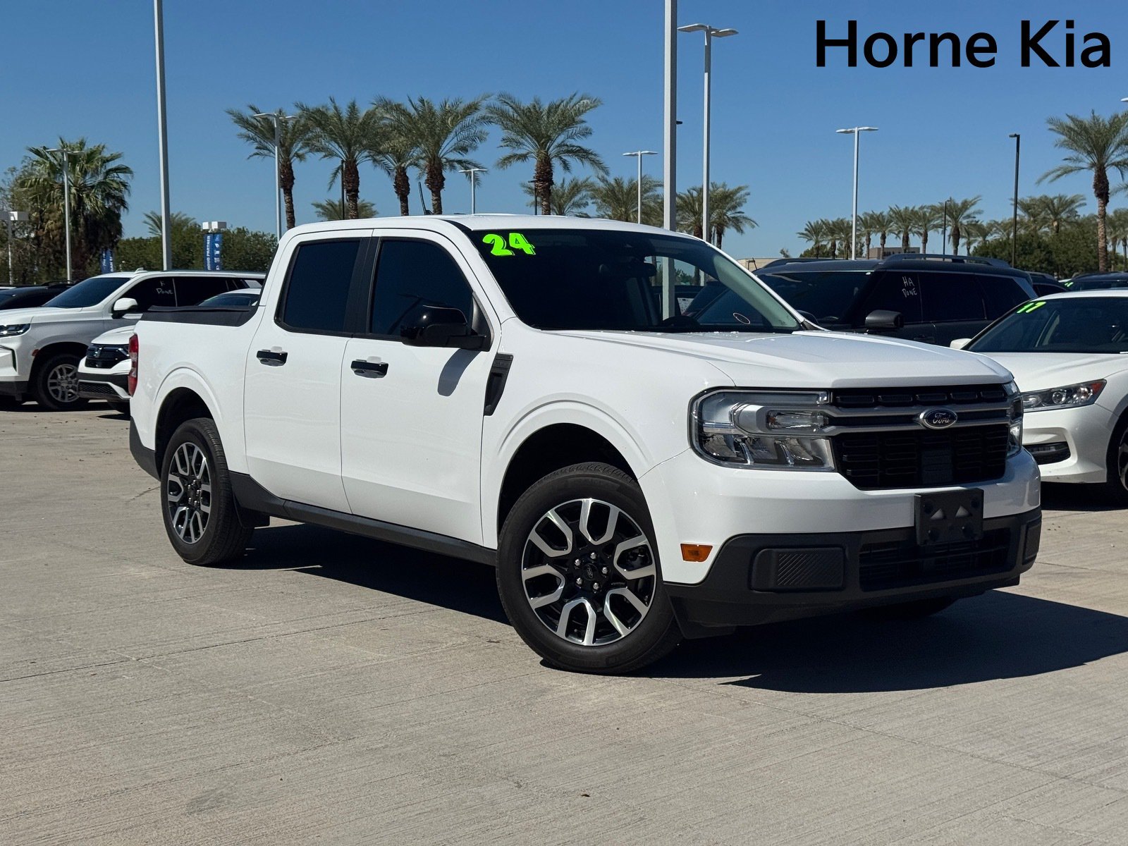 Used 2024 Ford Maverick Lariat w/ 4K Tow Package AWD/4WD image 13